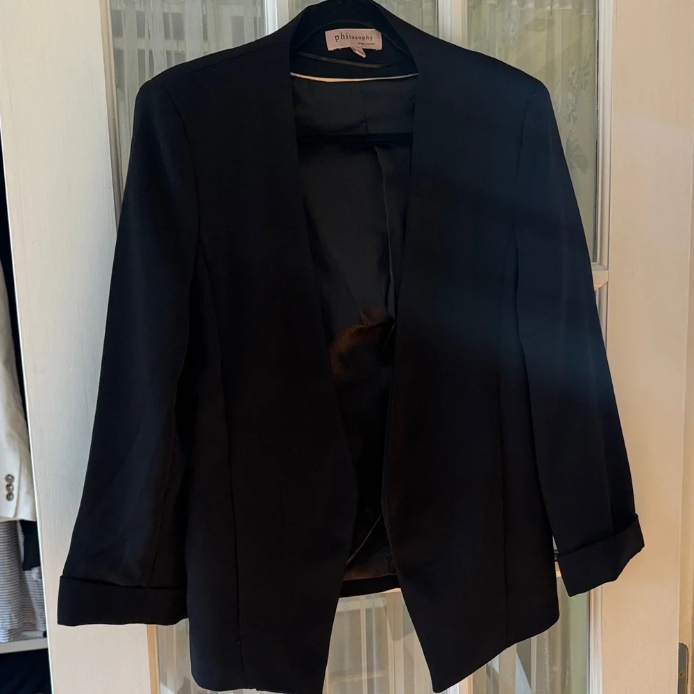 Philosophy Elegant Black Blazer - Picture 3 of 9